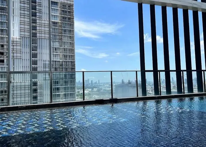 Super Luxury Sukhumvit 24 Lejlighed